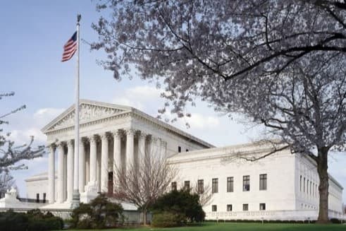 Exterior shot of the Supreme Court building.